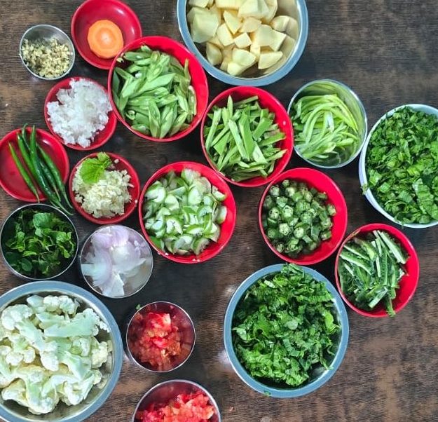 ingredients use in authentic nepali cooking classes to make dal bhat